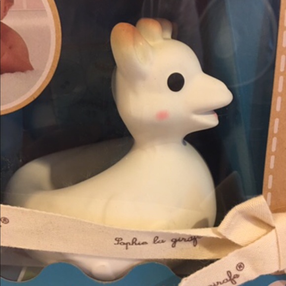 Sophie La Girafe Bath Toy - Picture 7 of 8